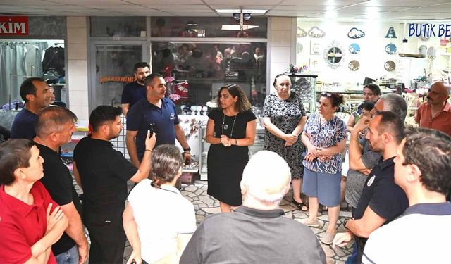 Başkan Yüceer, esnaf ve vatandaşlarla bir araya geldi