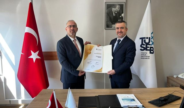 İrmet Hastanesi’ne TÜSKA Altın Akreditasyon Belgesi