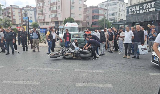 Motosiklet sürücüsü kazada yaralandı
