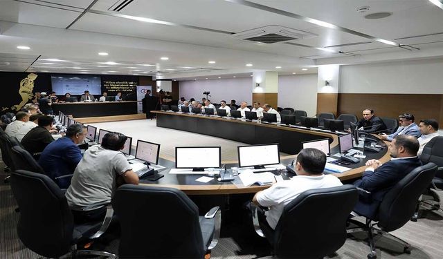 17 meclis üyesi CHP’den istifa etti