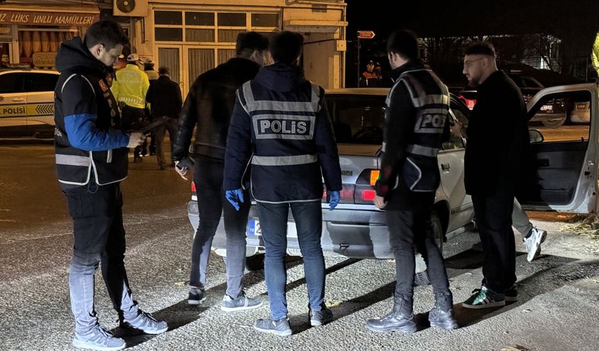 Polis ekipleri asayiş ve trafik denetimi yaptı