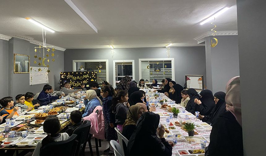 İHH Çerkezköy’den anlamlı iftar programı