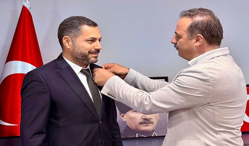 Meclis üyesi Üçel Anahtar Parti’ye geçti