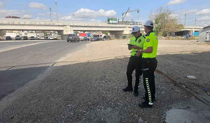 Kaynakçılar ve yayaya yol vermeyenler polise takıldı