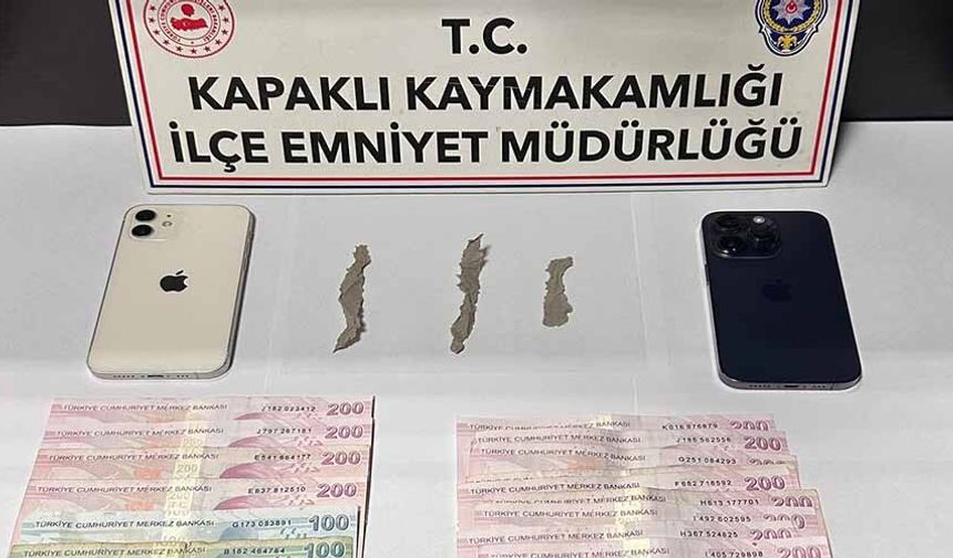 Zehir tacirleri yakalandı