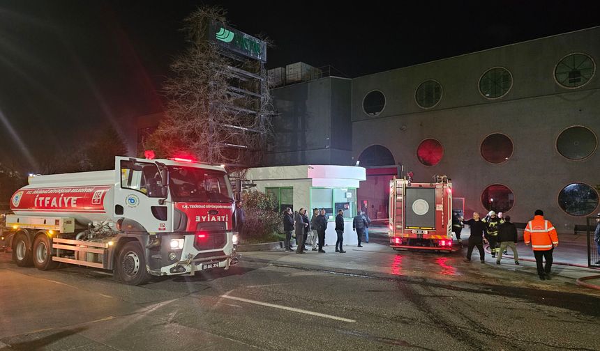 ÇOSB'de fabrikada yangın