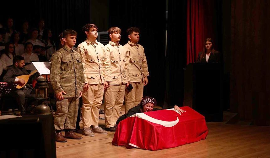 Kapaklı’da İstiklal Marşı’nın Kabulü programı