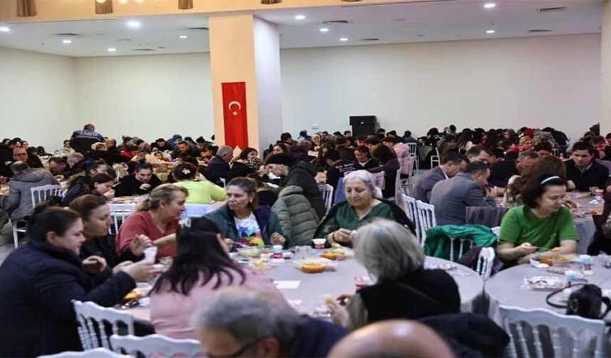 Kapaklı'da gönül sofraları kuruldu