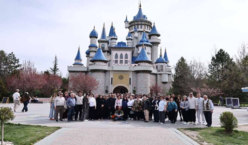 Turizm Haftası kapsamında Eskişehir Kültür Gezisi düzenlendi