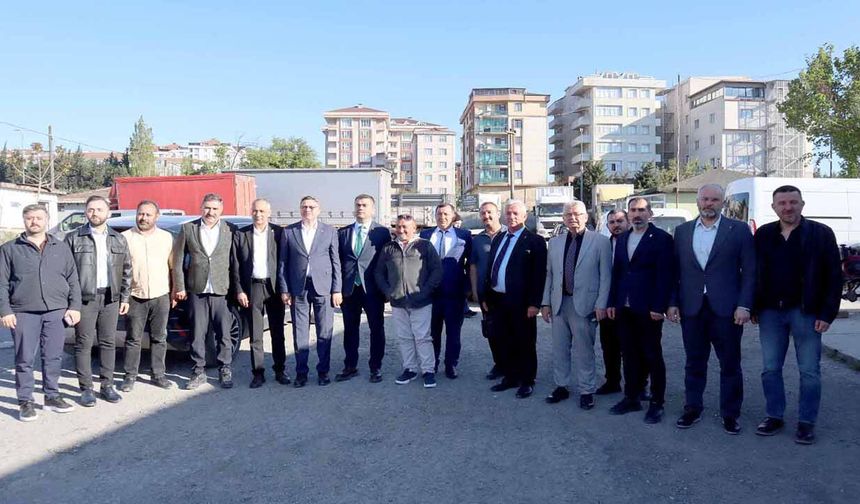 AK Parti’den oda ve kooperatif başkanlarına “Hayırlı olsun” ziyareti
