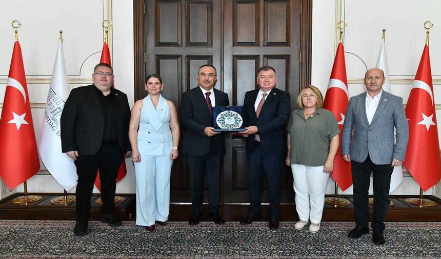 Çorlu Bulgaristan Türkleri Derneği’nden Vali Soytürk’e Ziyaret